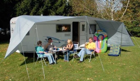 Daszek przeciwsłoneczny do przyczepy samochodu kampingowego Como 450x240cm