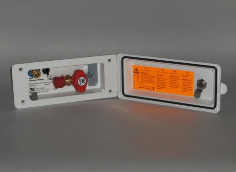 GNIAZDO GAZU WODY ZEWNĘTRZNE 215x95 mm REICH Z ZAMKIEM BIAŁE